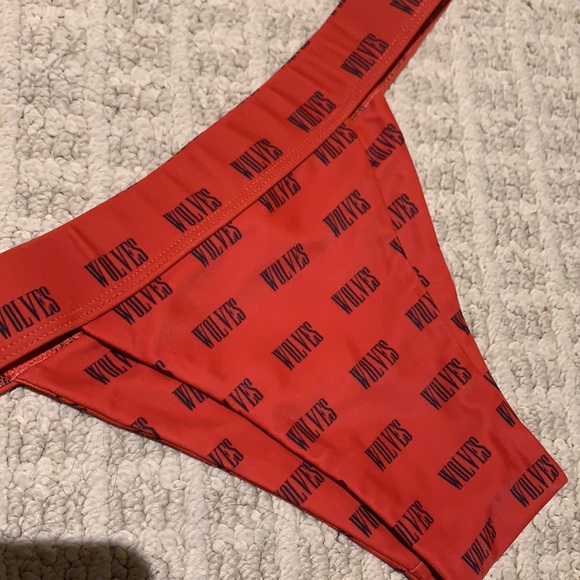 Two Wolves Bikini Set - Picture 4 of 7